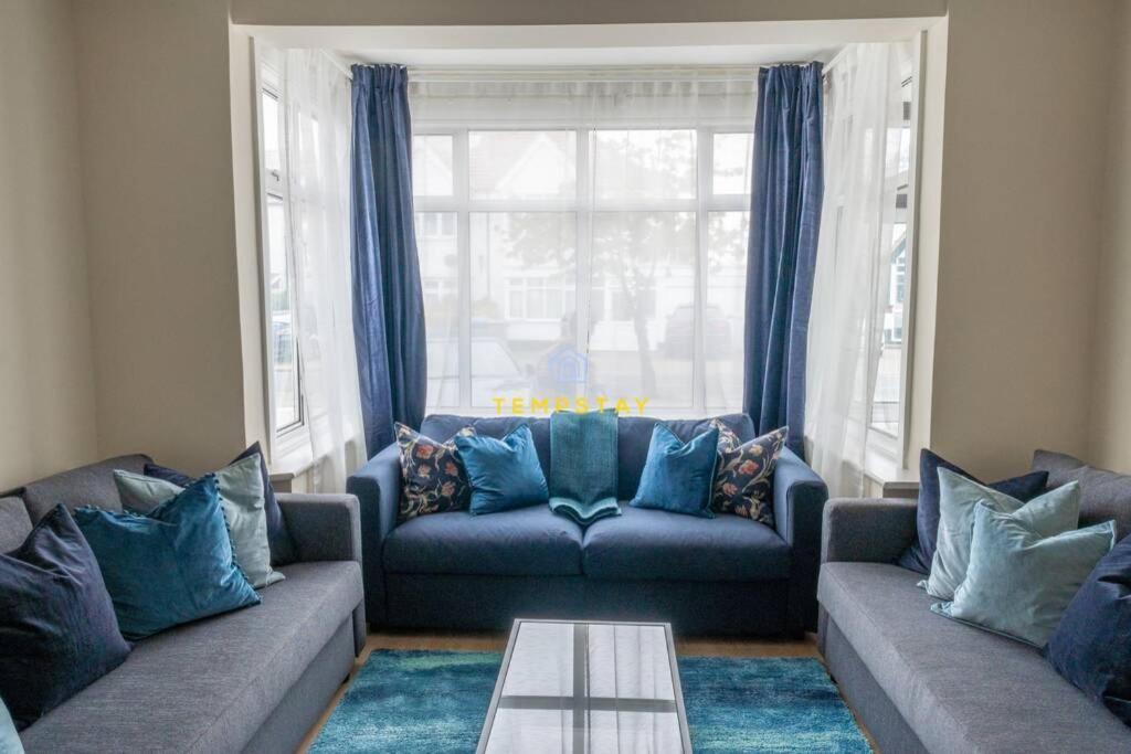 5 Bed/4 Bath At Wembley Stadium & Free Parking London Eksteriør billede