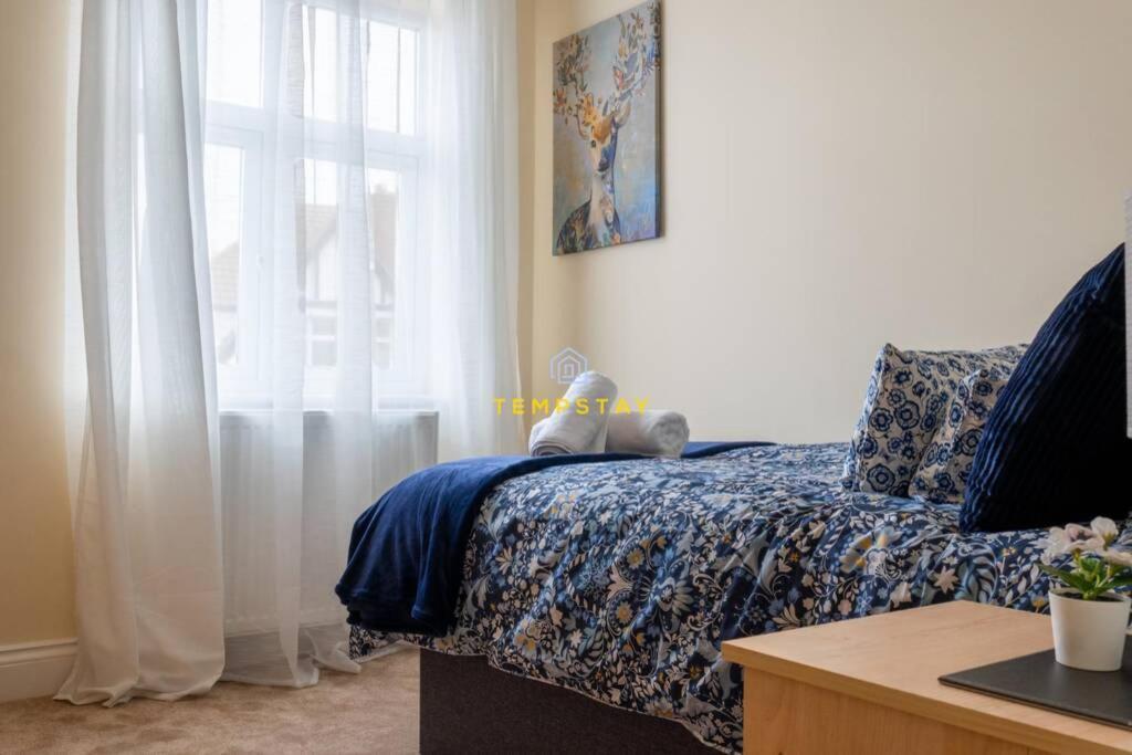 5 Bed/4 Bath At Wembley Stadium & Free Parking London Eksteriør billede